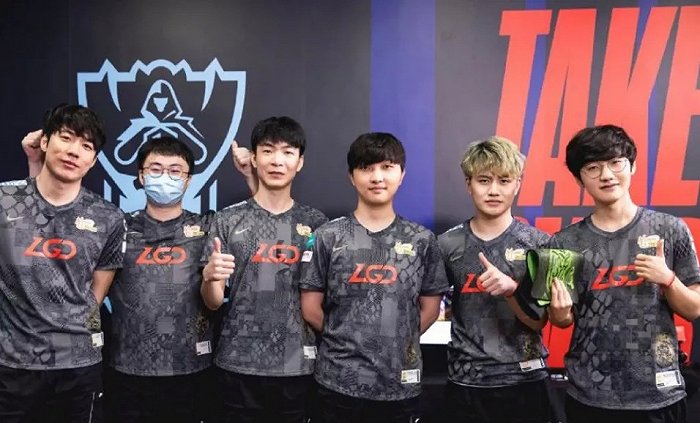 与外籍教练 与外籍教练